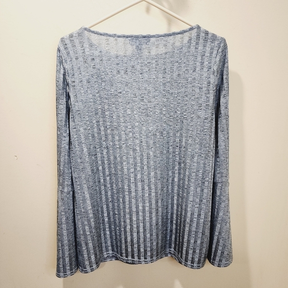 AGB Light Blue Pattered Ling Sleeves Blouse Size L - Picture 6 of 10